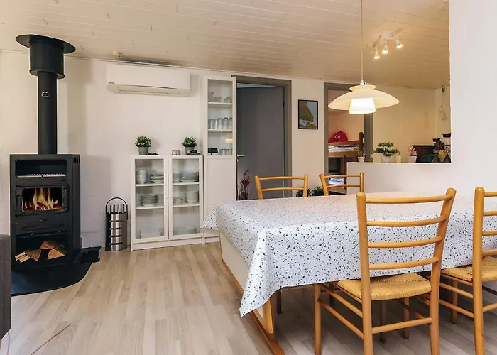 Дом отдыха 8 Person In Hadsund-by Traum
